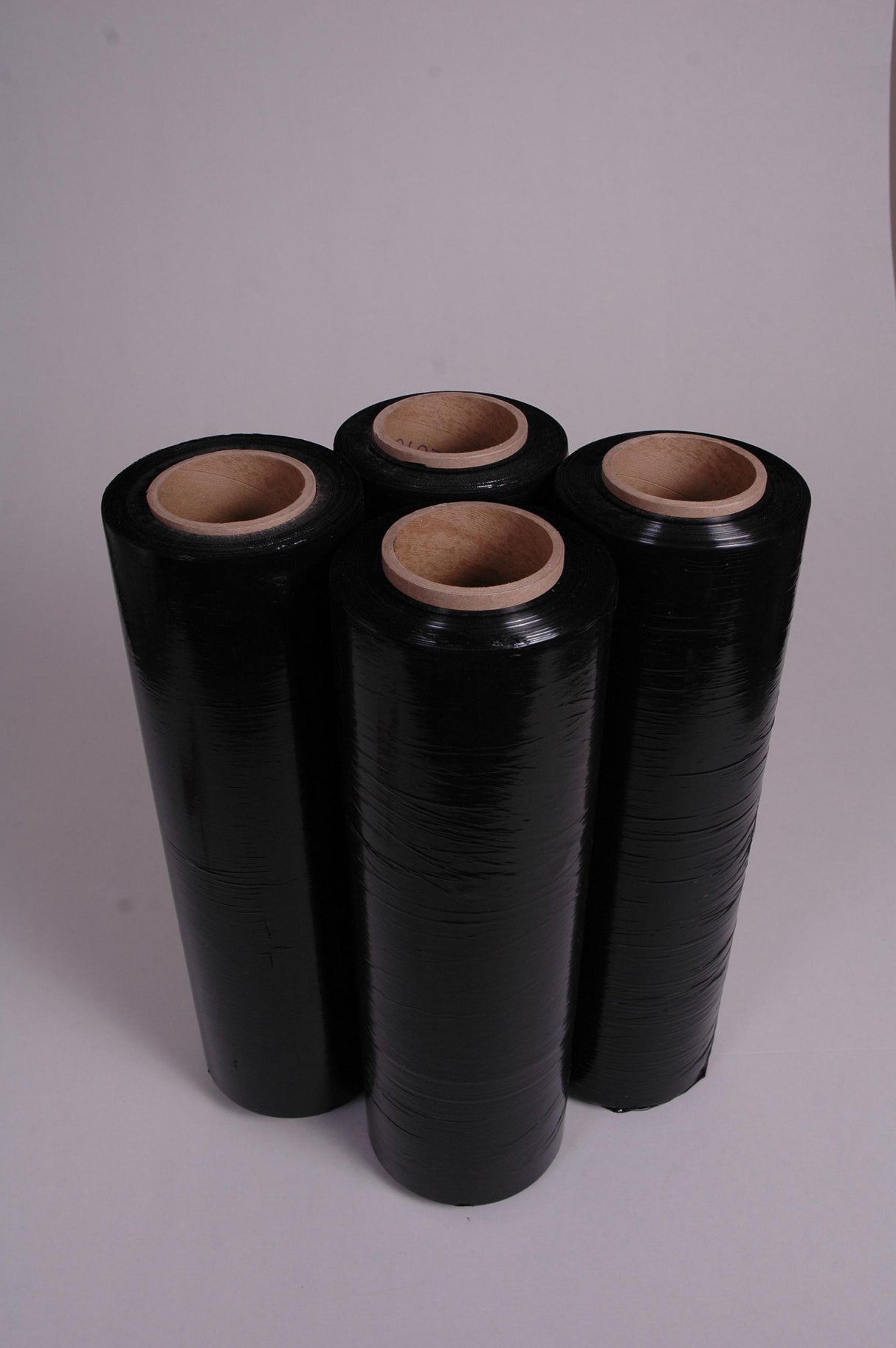 Case of 18" X 1500' Stretch Film Black 80 gauge